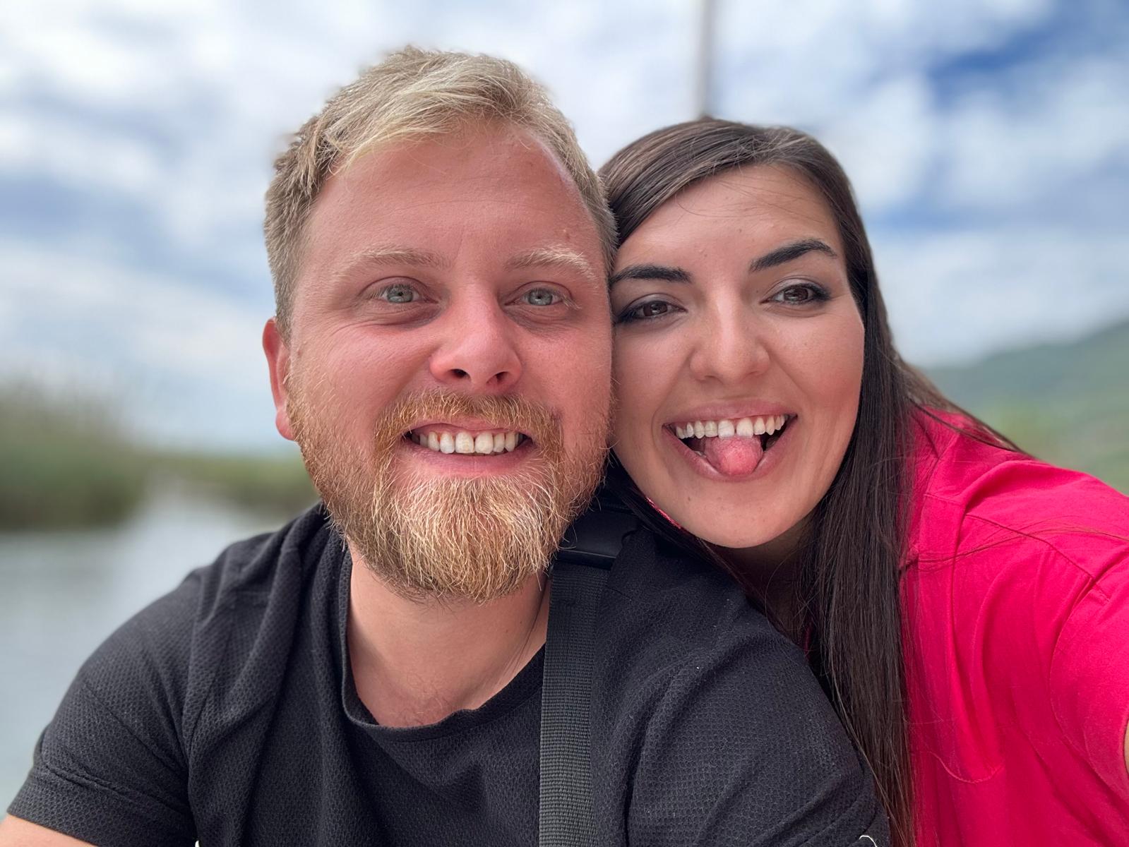 Gelukkige momenten van Bennet en Beyza